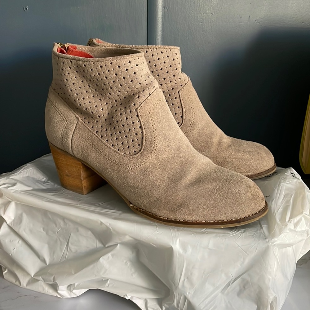 Dolce Vita Suede Booties